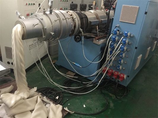 100KW Instalacja linii produkcyjnej rur PVC o mocy 150-250 kg / h Zdolność produkcyjna